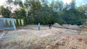 Read more about the article Kinderspielplatz – Zwischenstand und Arbeitseinsatz